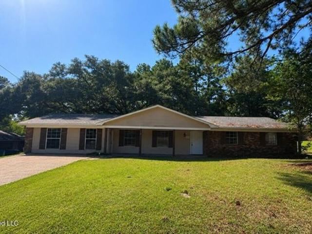 House for sale in Clinton, Mississippi