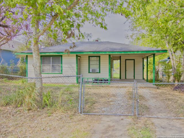 Property for sale in Karnes City, Texas