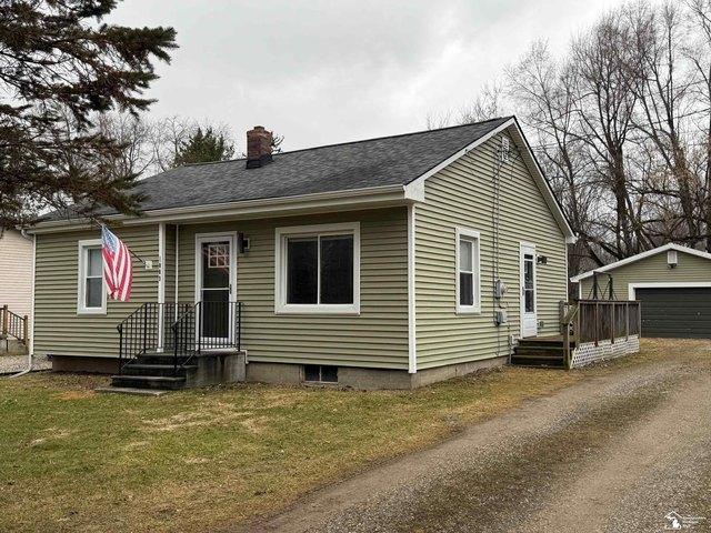 House for sale in Fenton, Michigan