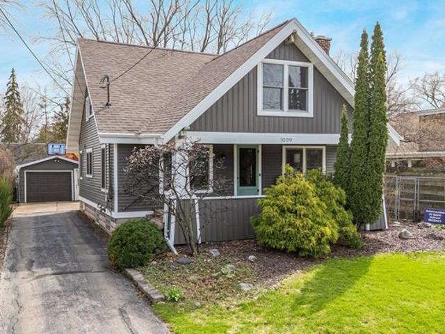 House for sale in Neenah, Wisconsin