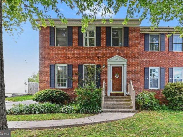 Townhouse for sale in Carlisle, Cumberland County