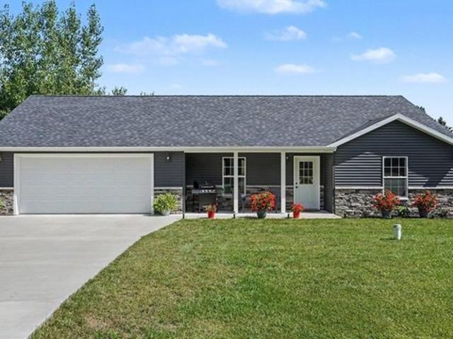 House for sale in Lake Isabella, Isabella County