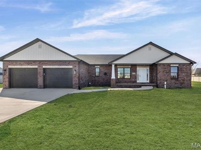 House for sale in Clinton, Illinois