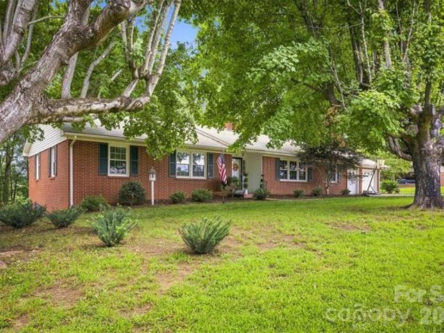 House for sale in Lenoir, North Carolina