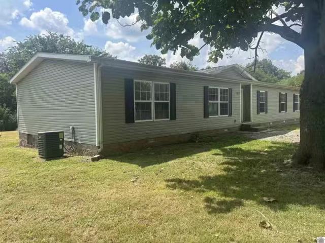 House for sale in Mayfield