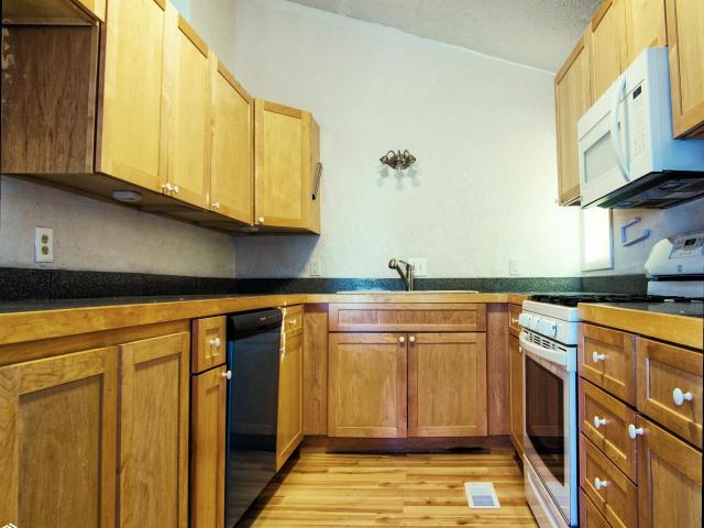 House for sale in Fairfield, Iowa