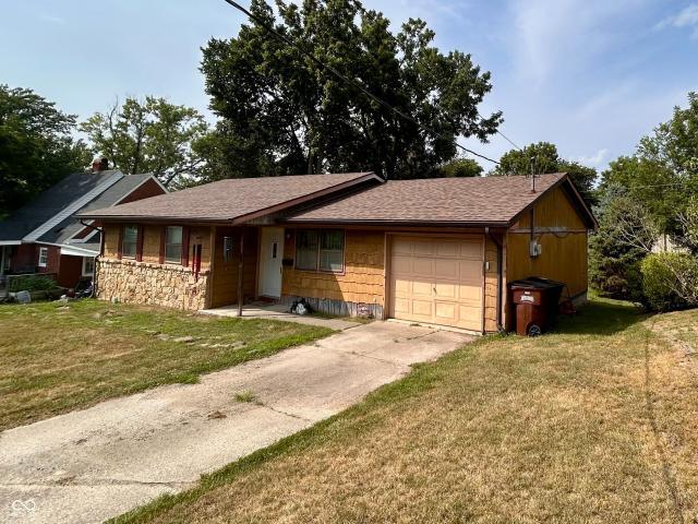 House for sale in Brownstown, Indiana