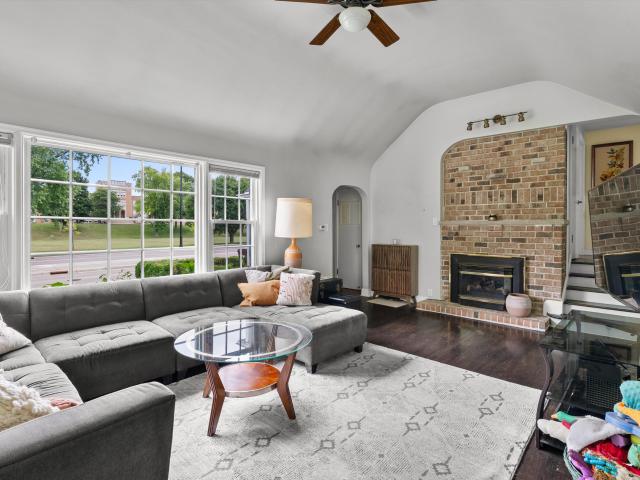 House for sale in Manitowoc, Manitowoc County