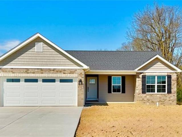 House for sale in Monroe, Illinois