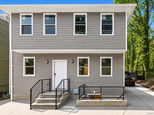 House for sale in Queens, Arverne