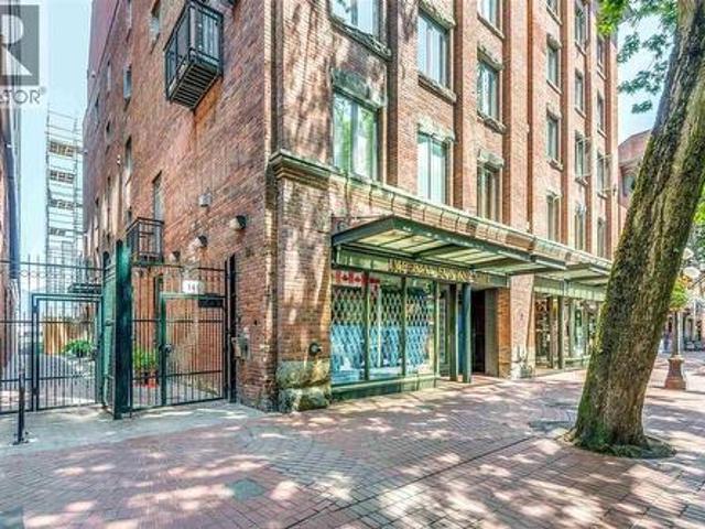 Commercial for rent in Vancouver, British Columbia