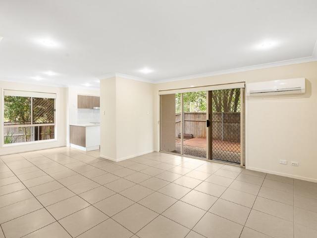 Townhouse for rent in Toombul, Queensland
