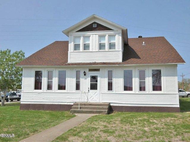 House for sale in Linton, North Dakota