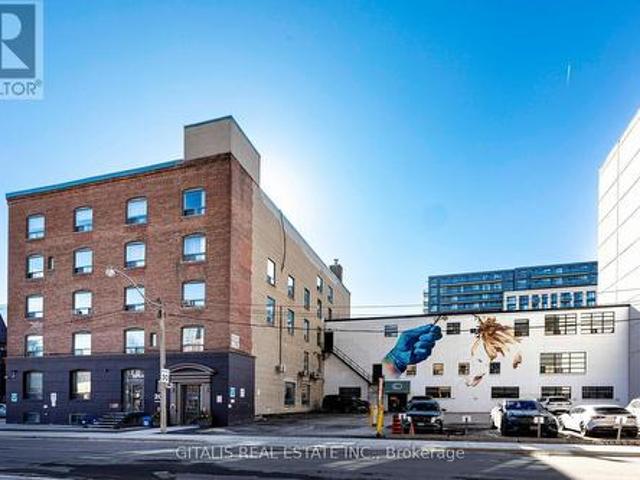 Commercial for rent in Woburn, Ontario