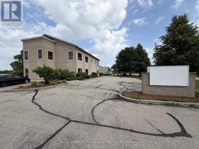 Commercial for rent in Guelph, Southwestern Ontario