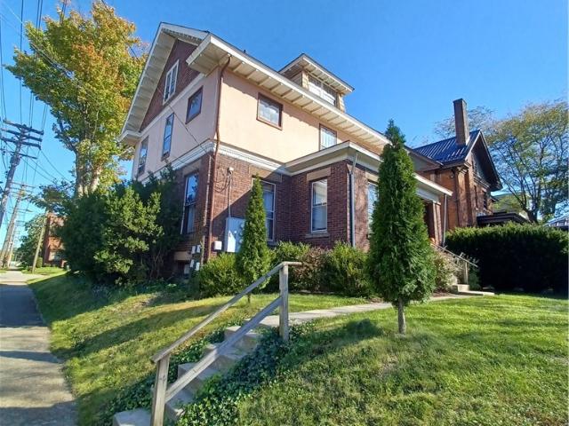 House for sale in Ellwood City, Lawrence County