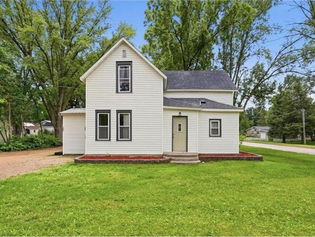 House for sale in New London, Minnesota