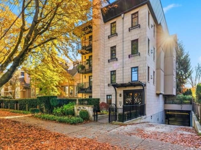Townhouse for sale in Fairview, Vancouver