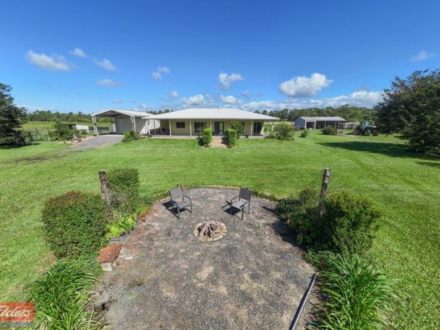Cottage for sale in Tully, Queensland