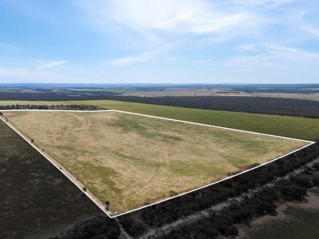 Cottage for sale in Burdett, South Australia