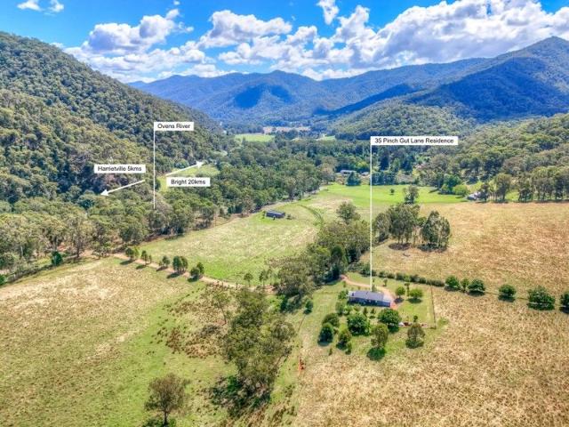 Cottage for sale in Harrietville, Victoria