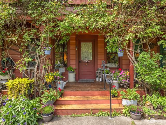 House for sale in Wilkeson, Washington