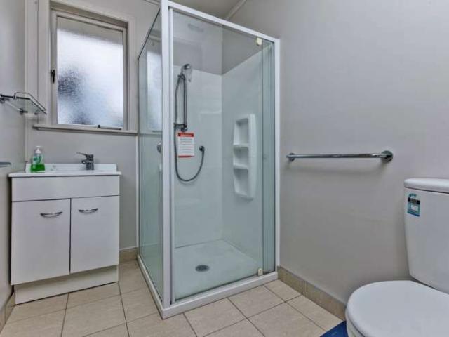 House for rent in Wairau Valley