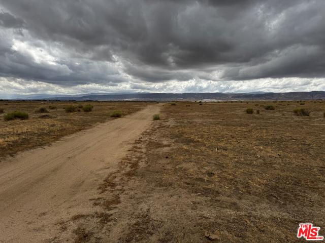 Land for sale in Lancaster, California