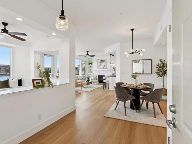 Condo for sale in Ventana del Mar, Redwood City