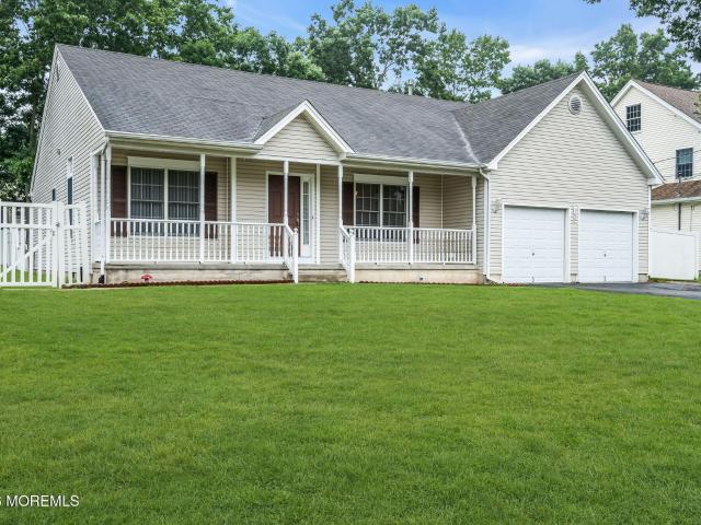 House for sale in Manahawkin, New Jersey