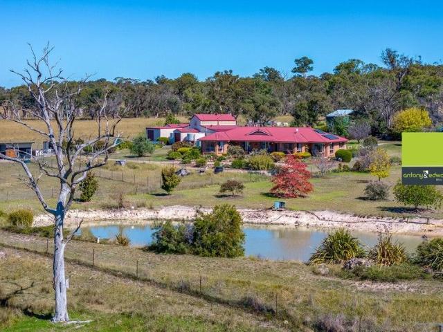Cottage for sale in Goulburn