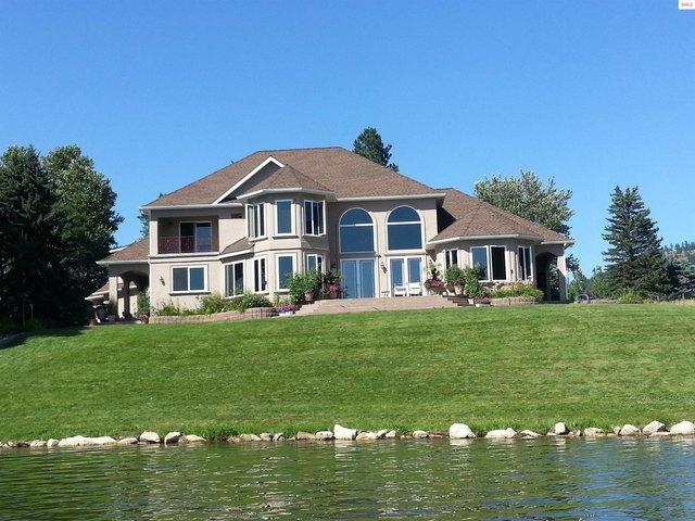 House for sale in Sagle, Idaho