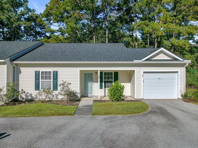 Townhouse for sale in Goose Creek, South Carolina