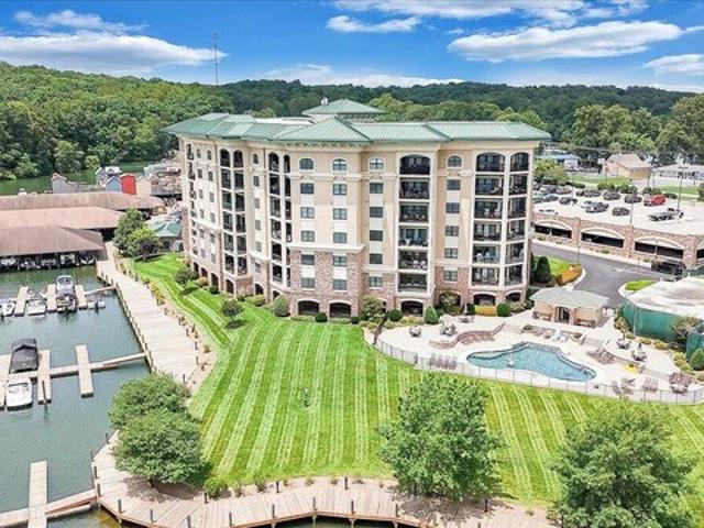 Condo for sale in Virginia