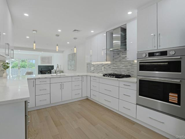 Condo for sale in White Plains, New York