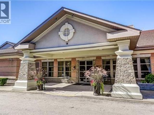 Condo for sale in Burlington, Ontario