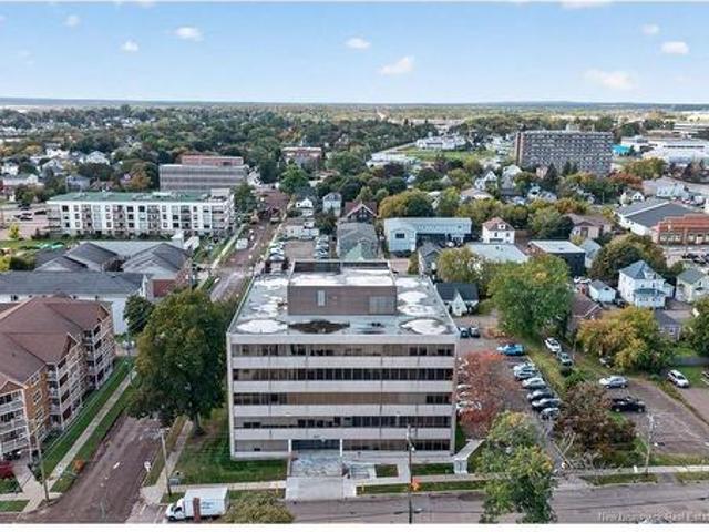 Commercial for rent in Moncton Parish, City of Moncton