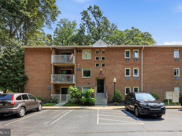 Condo for sale in Chester, Pennsylvania