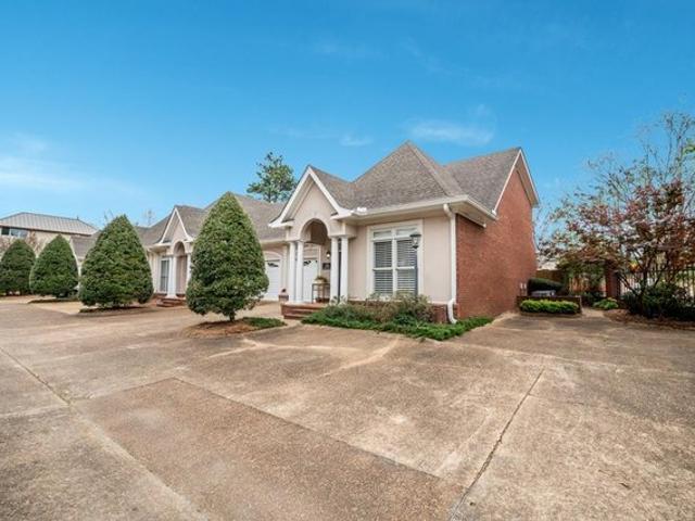 Townhouse for sale in Oxford, Mississippi