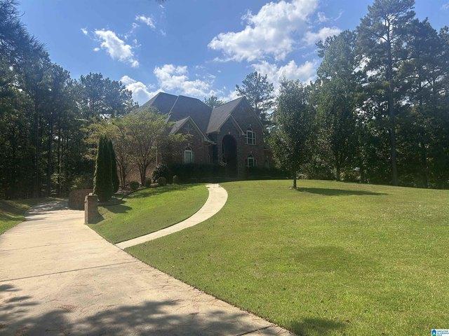 House for sale in Chelsea, Alabama