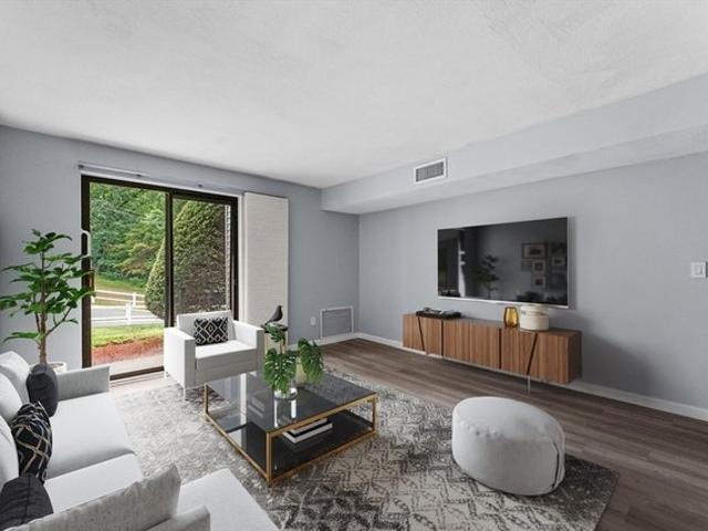 Condo for sale in Dracut, Massachusetts