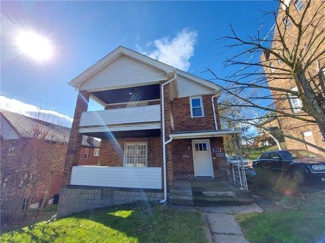 House for sale in Pittsburg, Pennsylvania