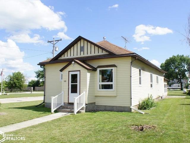 House for sale in Woolstock, Iowa
