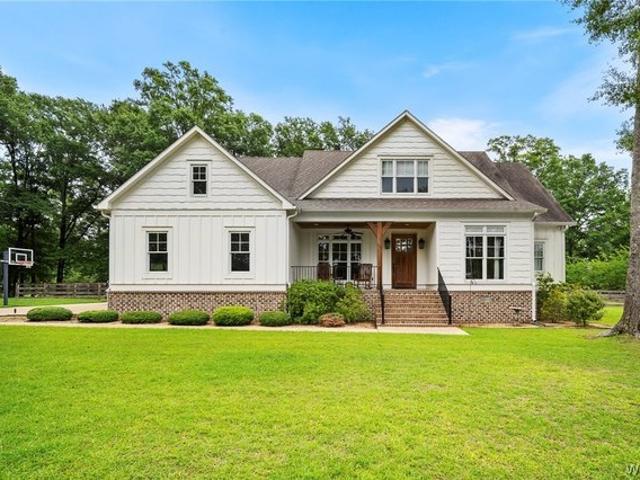 House for sale in Livingston, Alabama