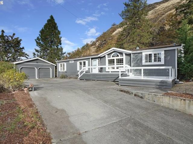 House for sale in Mosier, Wasco County