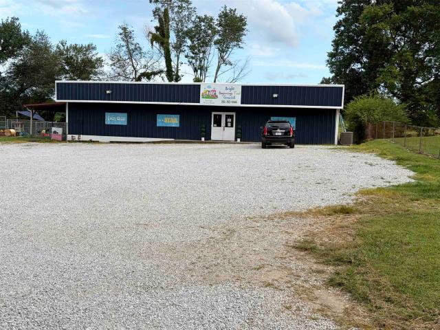 Commercial for sale in Killen, Alabama