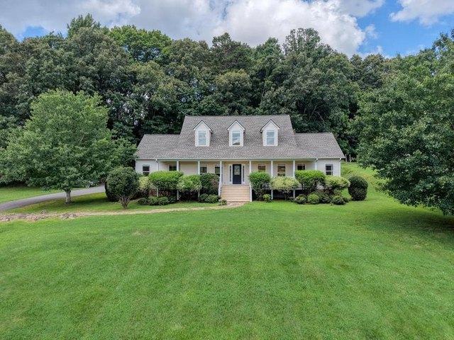 House for sale in Blairsville, Georgia