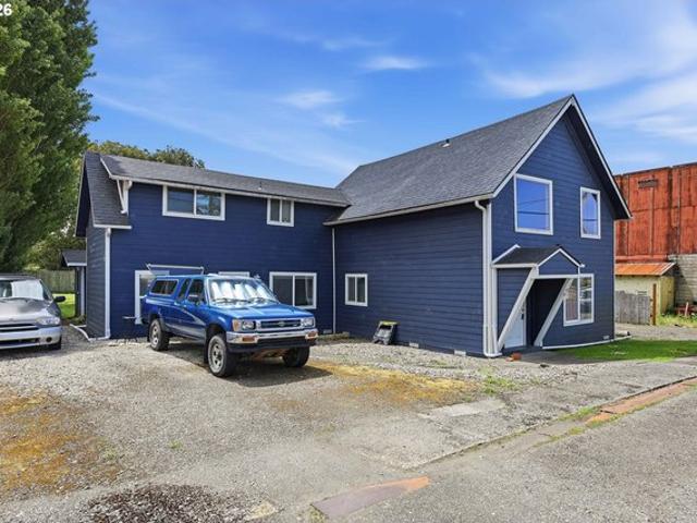 House for sale in Oregonia