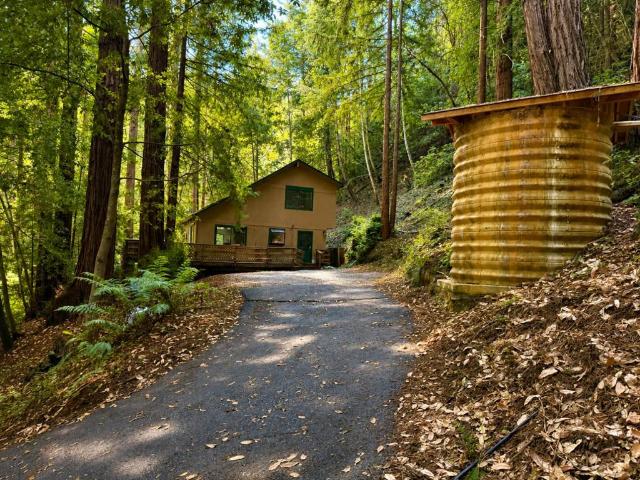 House for sale in Ben Lomond, California
