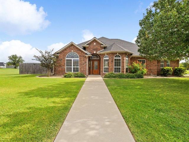 House for sale in Milam, Texas